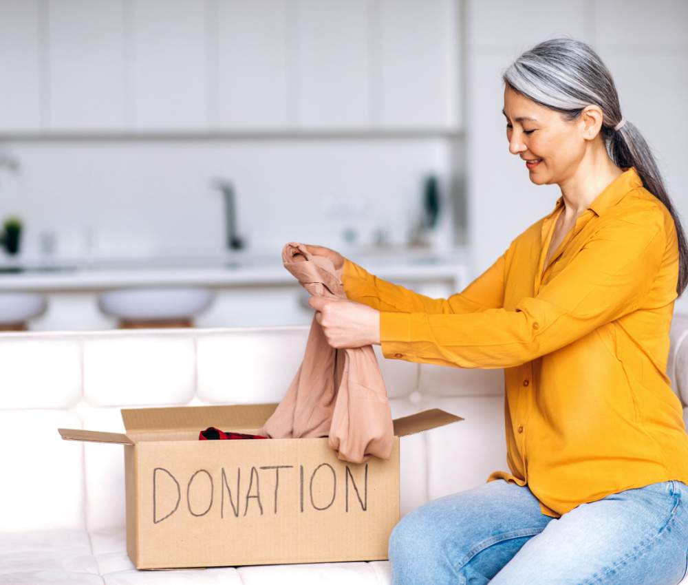 Decluttering Tips For Seniors: How To Make Downsizing Easier - It's My ...